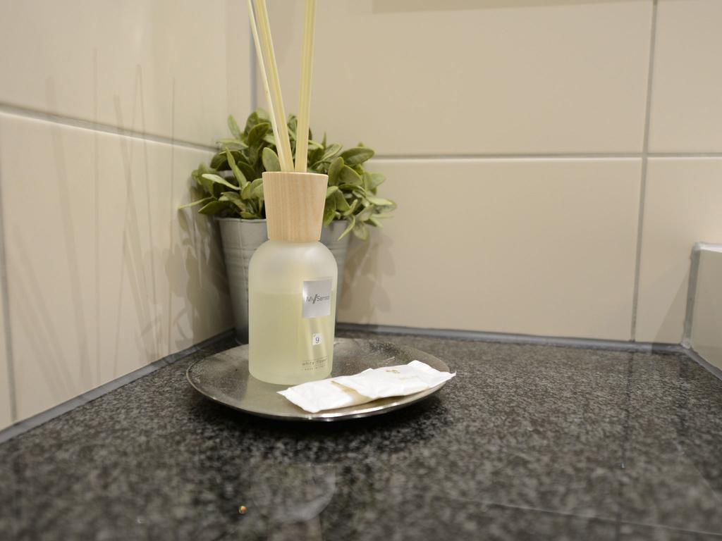 Land-Gut Hotel Zum Loewen Garni Marktheidenfeld Quarto foto