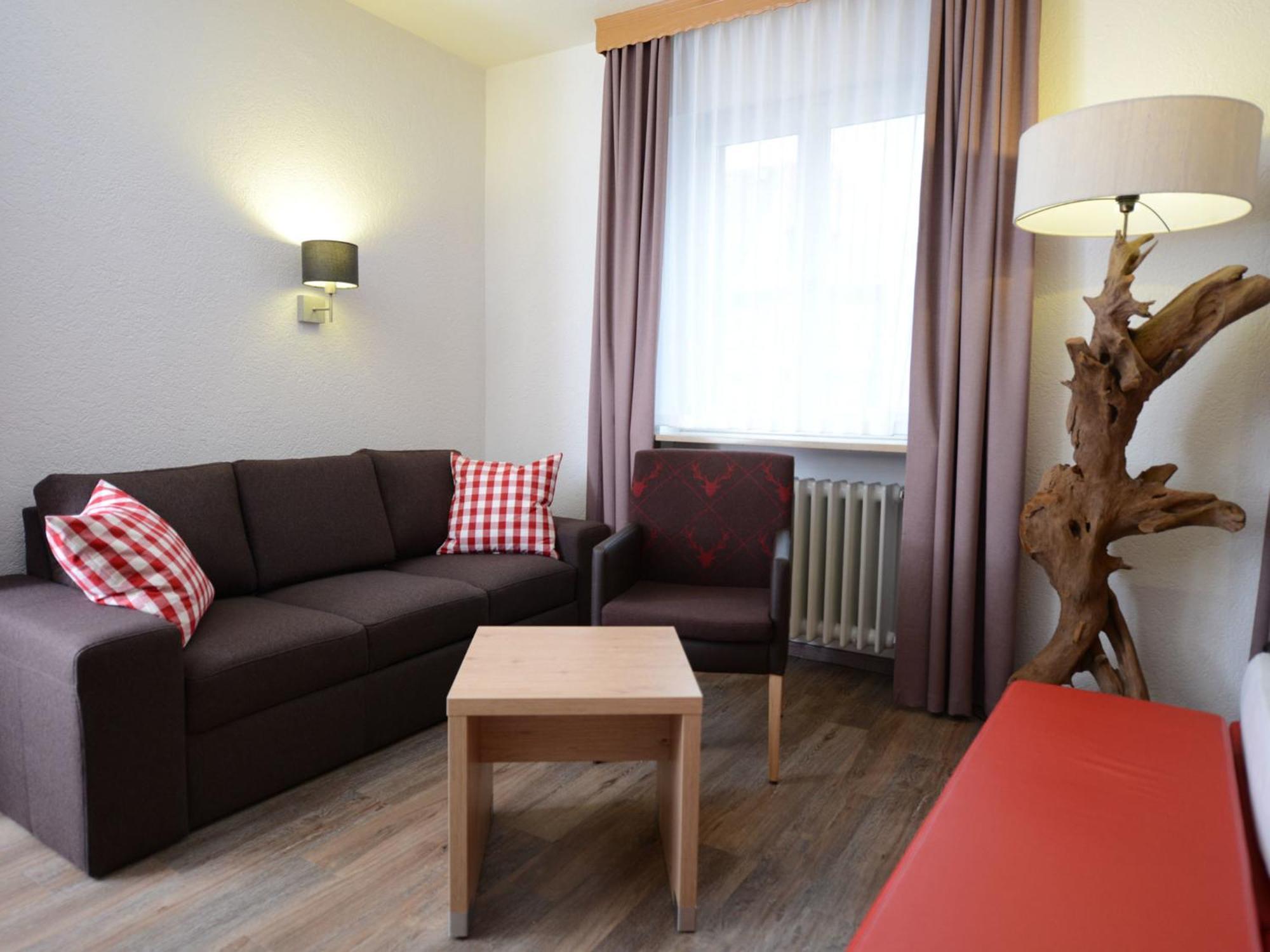 Land-Gut Hotel Zum Loewen Garni Marktheidenfeld Quarto foto